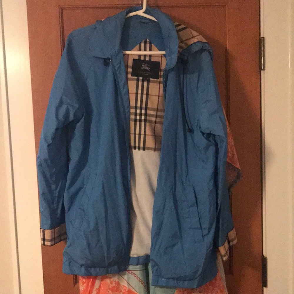 BURBERRY LIGHT BLUE RAINCOAT LIGHT JACKET HOODED DETACHABLE
